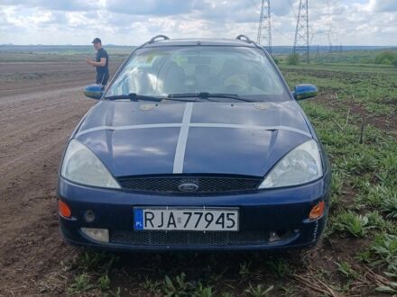 Синій Форд Фокус, об'ємом двигуна 1 л та пробігом 237 тис. км за 1750 $, фото 1 на Automoto.ua