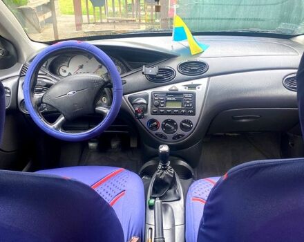 Синий Форд Фокус, объемом двигателя 1.8 л и пробегом 1 тыс. км за 3000 $, фото 1 на Automoto.ua