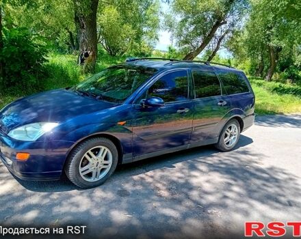 Синий Форд Фокус, объемом двигателя 1.6 л и пробегом 241 тыс. км за 2750 $, фото 1 на Automoto.ua