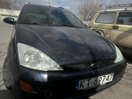 Синий Форд Фокус, объемом двигателя 1.8 л и пробегом 300 тыс. км за 1500 $, фото 1 на Automoto.ua