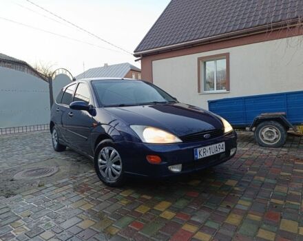 Синий Форд Фокус, объемом двигателя 1.8 л и пробегом 250 тыс. км за 950 $, фото 1 на Automoto.ua