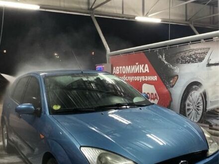 Синий Форд Фокус, объемом двигателя 1.8 л и пробегом 464 тыс. км за 2700 $, фото 1 на Automoto.ua