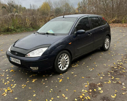 Синий Форд Фокус, объемом двигателя 1.8 л и пробегом 280 тыс. км за 3800 $, фото 1 на Automoto.ua