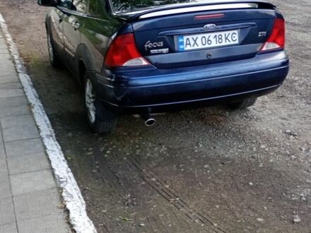 Синій Форд Фокус, об'ємом двигуна 2 л та пробігом 275 тис. км за 2714 $, фото 1 на Automoto.ua