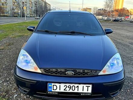 Синий Форд Фокус, объемом двигателя 1.6 л и пробегом 304 тыс. км за 3000 $, фото 1 на Automoto.ua