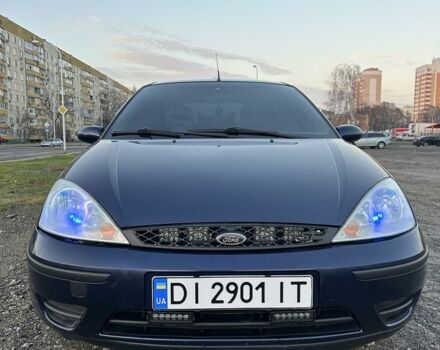 Синий Форд Фокус, объемом двигателя 1.6 л и пробегом 304 тыс. км за 3000 $, фото 1 на Automoto.ua