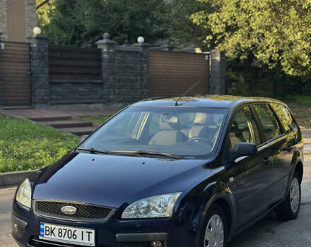 Синій Форд Фокус, об'ємом двигуна 1.6 л та пробігом 273 тис. км за 4100 $, фото 1 на Automoto.ua