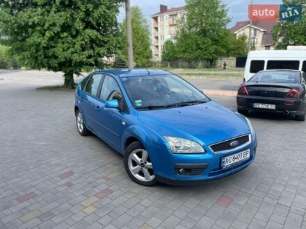 Синий Форд Фокус, объемом двигателя 2 л и пробегом 350 тыс. км за 3333 $, фото 1 на Automoto.ua