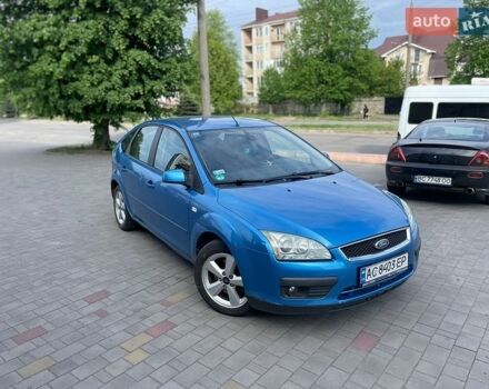 Синий Форд Фокус, объемом двигателя 2 л и пробегом 350 тыс. км за 3333 $, фото 1 на Automoto.ua