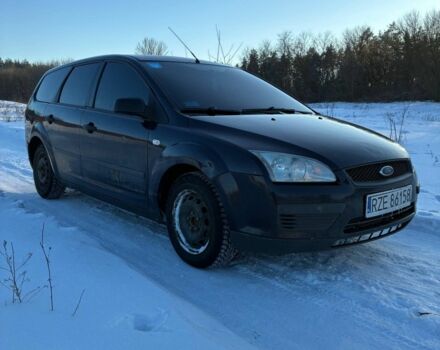 Синий Форд Фокус, объемом двигателя 1.6 л и пробегом 432 тыс. км за 3000 $, фото 1 на Automoto.ua