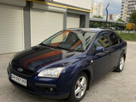 Синий Форд Фокус, объемом двигателя 1.6 л и пробегом 214 тыс. км за 3800 $, фото 1 на Automoto.ua