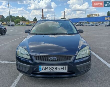 Синій Форд Фокус, об'ємом двигуна 1.6 л та пробігом 214 тис. км за 4500 $, фото 1 на Automoto.ua