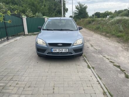 Синий Форд Фокус, объемом двигателя 1.4 л и пробегом 95 тыс. км за 6000 $, фото 1 на Automoto.ua