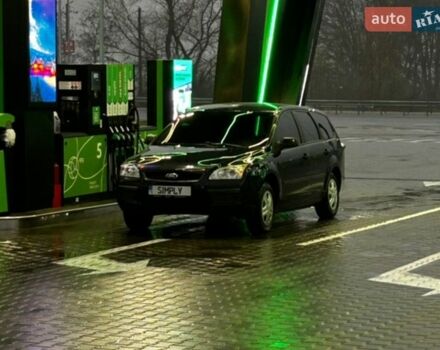 Синий Форд Фокус, объемом двигателя 1.6 л и пробегом 300 тыс. км за 5200 $, фото 1 на Automoto.ua