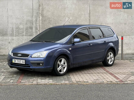 Синий Форд Фокус, объемом двигателя 2 л и пробегом 260 тыс. км за 5500 $, фото 1 на Automoto.ua