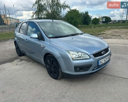 Синий Форд Фокус, объемом двигателя 2 л и пробегом 285 тыс. км за 2950 $, фото 1 на Automoto.ua