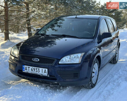 Синий Форд Фокус, объемом двигателя 1.6 л и пробегом 406 тыс. км за 2999 $, фото 1 на Automoto.ua