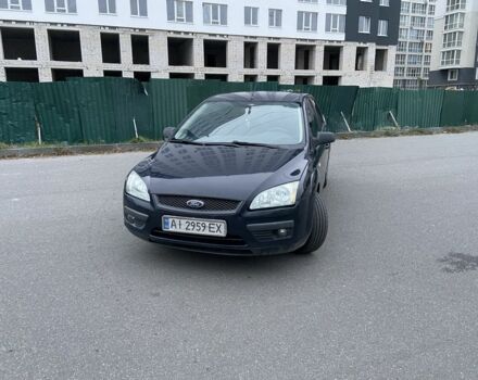 Синий Форд Фокус, объемом двигателя 1.4 л и пробегом 302 тыс. км за 4250 $, фото 1 на Automoto.ua