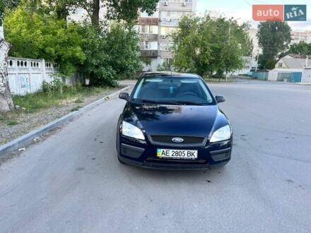 Синий Форд Фокус, объемом двигателя 1.4 л и пробегом 280 тыс. км за 4000 $, фото 1 на Automoto.ua