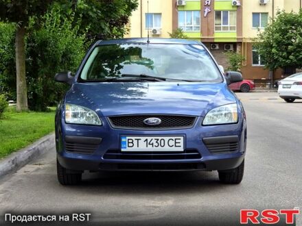 Синій Форд Фокус, об'ємом двигуна 1.4 л та пробігом 193 тис. км за 3200 $, фото 1 на Automoto.ua