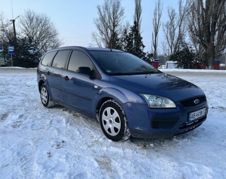 Синий Форд Фокус, объемом двигателя 1.6 л и пробегом 220 тыс. км за 3300 $, фото 1 на Automoto.ua