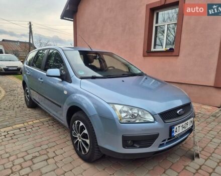 Синий Форд Фокус, объемом двигателя 1.6 л и пробегом 213 тыс. км за 5250 $, фото 1 на Automoto.ua