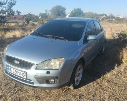 Синій Форд Фокус, об'ємом двигуна 1.6 л та пробігом 400 тис. км за 3200 $, фото 1 на Automoto.ua