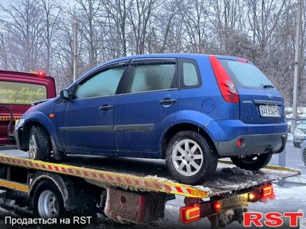 Синий Форд Фокус, объемом двигателя 1.4 л и пробегом 27000 тыс. км за 1400 $, фото 1 на Automoto.ua