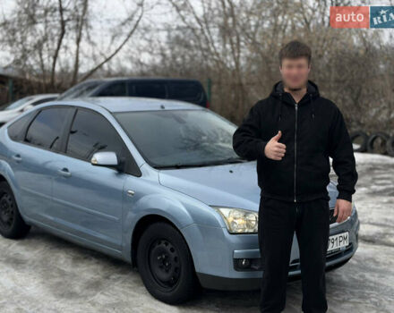 Синий Форд Фокус, объемом двигателя 1.6 л и пробегом 268 тыс. км за 3700 $, фото 1 на Automoto.ua