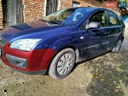 Синій Форд Фокус, об'ємом двигуна 1.6 л та пробігом 323 тис. км за 2700 $, фото 1 на Automoto.ua