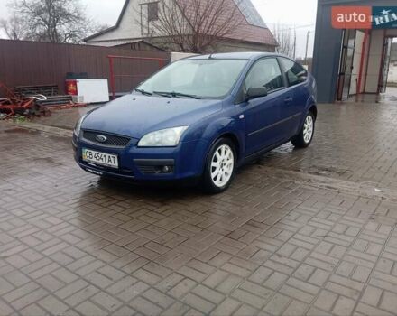 Синий Форд Фокус, объемом двигателя 1.6 л и пробегом 370 тыс. км за 4200 $, фото 1 на Automoto.ua