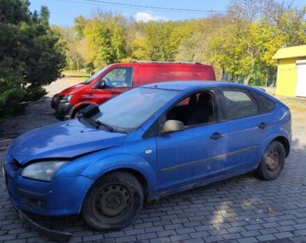 Синій Форд Фокус, об'ємом двигуна 1.4 л та пробігом 200 тис. км за 952 $, фото 1 на Automoto.ua