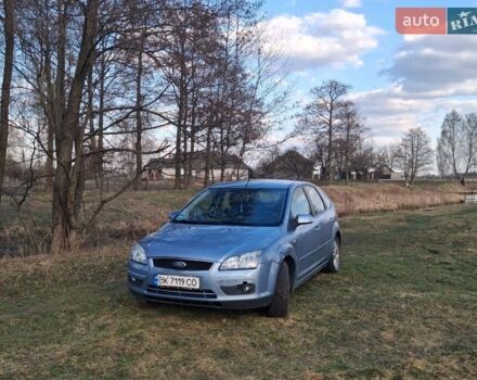 Синий Форд Фокус, объемом двигателя 1.6 л и пробегом 280 тыс. км за 4100 $, фото 1 на Automoto.ua