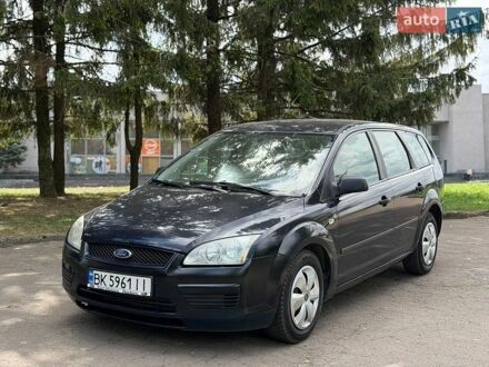 Синий Форд Фокус, объемом двигателя 1.56 л и пробегом 350 тыс. км за 3400 $, фото 1 на Automoto.ua