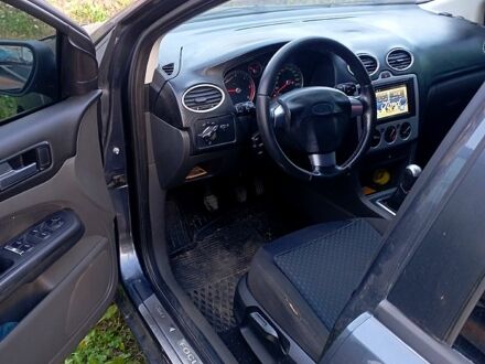 Синий Форд Фокус, объемом двигателя 1.6 л и пробегом 40000 тыс. км за 2500 $, фото 1 на Automoto.ua