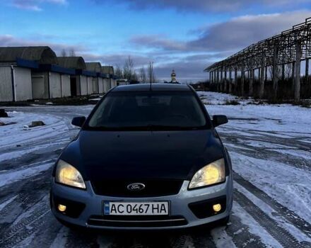 Синий Форд Фокус, объемом двигателя 1.6 л и пробегом 291 тыс. км за 3900 $, фото 1 на Automoto.ua