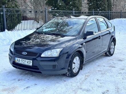 Синий Форд Фокус, объемом двигателя 1.4 л и пробегом 308 тыс. км за 3700 $, фото 1 на Automoto.ua
