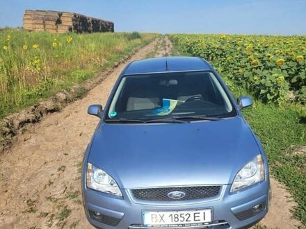 Форд Фокус 2007 в Новой Ушице на Automoto.ua Синий Форд Фокус, объемом двигателя 1.6 л и пробегом 190 тыс. км за 4900 $, фото 1 на Automoto.ua