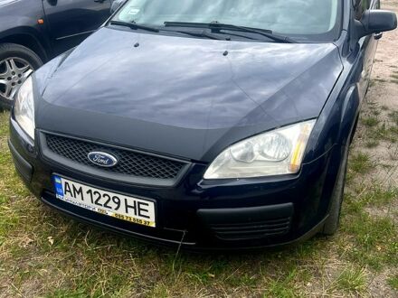 Синій Форд Фокус, об'ємом двигуна 2 л та пробігом 354 тис. км за 5400 $, фото 1 на Automoto.ua