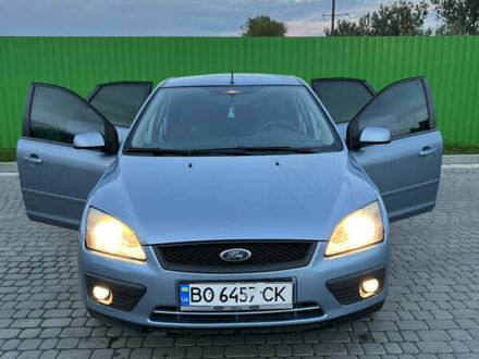 Синий Форд Фокус, объемом двигателя 1.6 л и пробегом 240 тыс. км за 4400 $, фото 1 на Automoto.ua