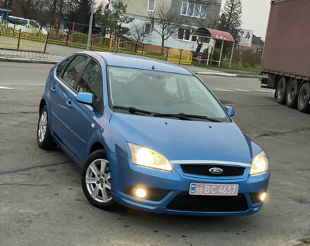 Синий Форд Фокус, объемом двигателя 1.6 л и пробегом 237 тыс. км за 5300 $, фото 1 на Automoto.ua