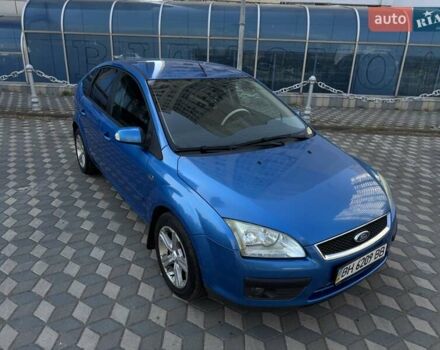 Синий Форд Фокус, объемом двигателя 2 л и пробегом 180 тыс. км за 5100 $, фото 1 на Automoto.ua
