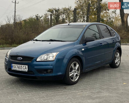 Синій Форд Фокус, об'ємом двигуна 1.6 л та пробігом 285 тис. км за 3600 $, фото 1 на Automoto.ua
