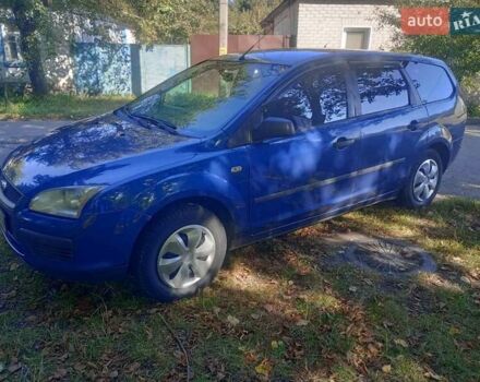 Синий Форд Фокус, объемом двигателя 1.6 л и пробегом 367 тыс. км за 3798 $, фото 1 на Automoto.ua