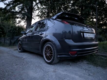 Синій Форд Фокус, об'ємом двигуна 1.4 л та пробігом 320 тис. км за 4700 $, фото 1 на Automoto.ua