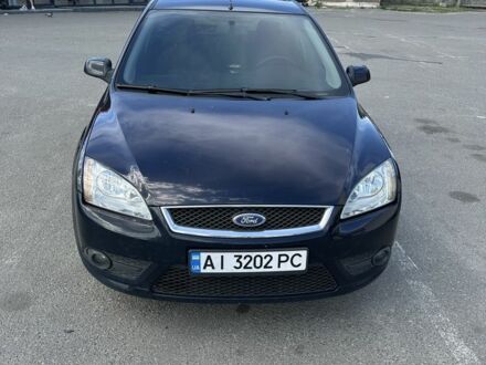Синій Форд Фокус, об'ємом двигуна 2 л та пробігом 261 тис. км за 5200 $, фото 1 на Automoto.ua