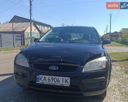 Синий Форд Фокус, объемом двигателя 1.6 л и пробегом 250 тыс. км за 3000 $, фото 1 на Automoto.ua