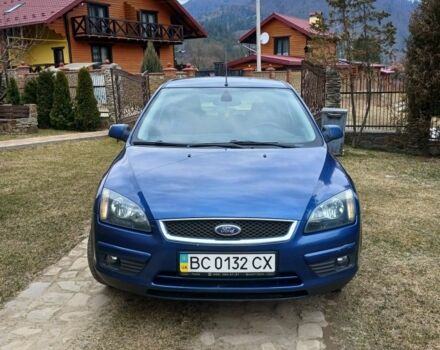 Синий Форд Фокус, объемом двигателя 1.6 л и пробегом 314 тыс. км за 3800 $, фото 1 на Automoto.ua