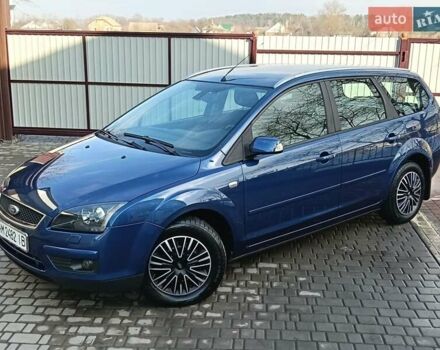 Синій Форд Фокус, об'ємом двигуна 1.8 л та пробігом 202 тис. км за 5600 $, фото 1 на Automoto.ua