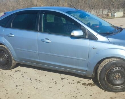 Синий Форд Фокус, объемом двигателя 1.8 л и пробегом 330 тыс. км за 1650 $, фото 1 на Automoto.ua